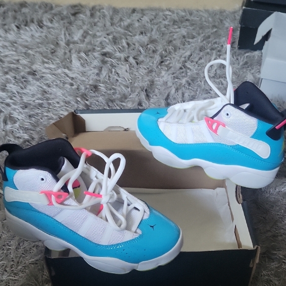 Jordan Kids Sneakers in Blue, White, and Pink - Picture 4 of 4